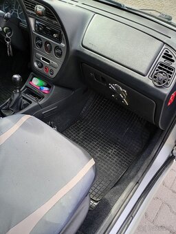 Predám Peugeot 306 Combi 1,9 diesel - 6