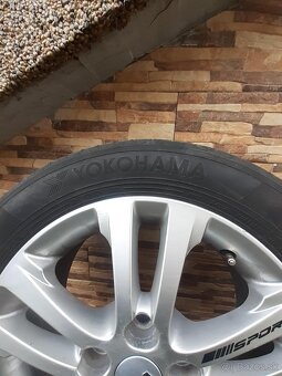 Hliníkové disky - originál KIA / 5x114,3 s letnými pneu R16 - 6