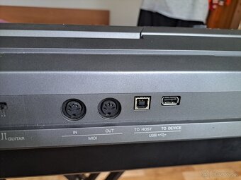 Predám Klávesy Yamaha psr- S770 - 6