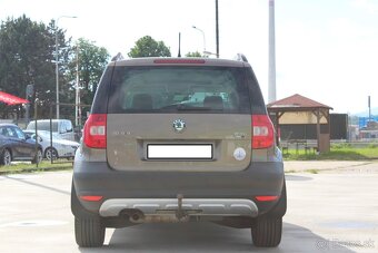 Škoda Yeti 2.0 TDI 140k 4x4 Experience DSG - 6