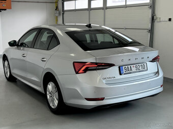 Škoda Octavia 1.5 TSi 110 kw rv 2022 koupeno v čr 1 maj. - 6