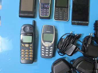 MOBILNÉ TELEFÓNY A NABÍJAČKY - 6