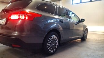 Ford Focus combi 1.5(77 kw) ,Diesel - 6