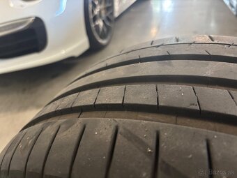 265/30 R20 Michelin pilot 4 6.2mm pneumatiky - 6