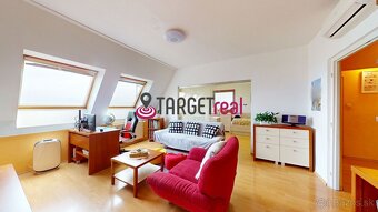TARGETreal | Výnimočný 6 izbový byt s výhľadom na celú Žilin - 6