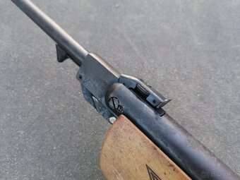 Predám vzduchovka Slavia 631 model 77 - 6
