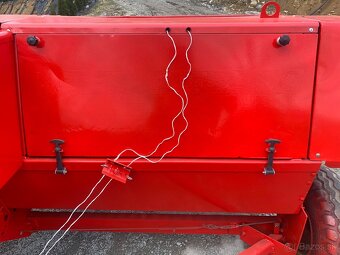 BALIKOVAC LIS NEW HOLLAND - 6