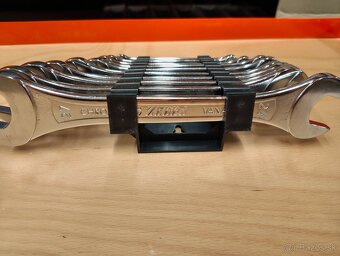 Predám rôzne druhy ručného náradia, gola sady, imbusáky - 6