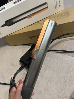Dyson airstrait - 6