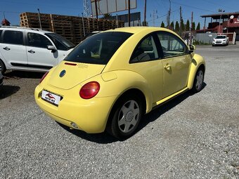 Volkswagen New Beetle 2.0 - 6
