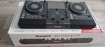Numark Mixstream Pro - 6