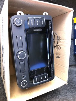 RÁDIO ŠKODA OCTAVIA 2 AMUNDSEN + - 6