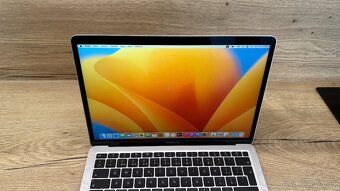 Apple MacBook Air 13 Retina 2020 512GB - 6