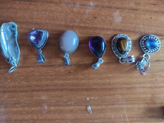 strieborne privesky s pravymi polodrahokamami - 6