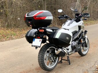 Honda NC750X DCT - 6