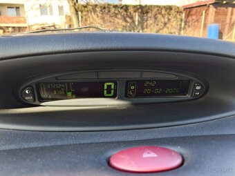 Citroen Picasso 2.0 hdi - 6