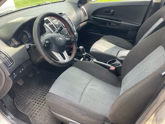 Kia Ceed, 1.6 CRDI, Diesel, 2011, Hneda metaliza - 6