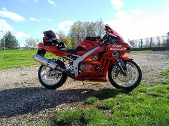 Kawasaki zx-6r 2001 - 6