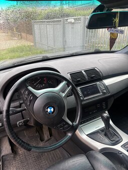 BMW X5 W8 - 6