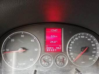 Vw touran 2.0 tdi dsg BKD r. 2005 - 6