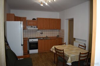 5 izbový rodinný dom v obci Čáry na predaj - 6