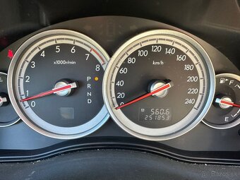 Subaru Outback 3.0 Exclusive A/T - 6