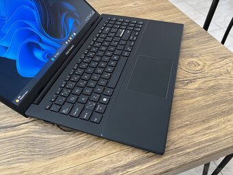Asus Vivobook GO/Notebook/4GB RAM DDR5/128GB NvMe SSD - 6
