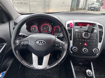 Kia Ceed 1,6 benzin 92kw r.v.2009 - 6
