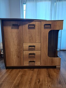 Komoda - 6