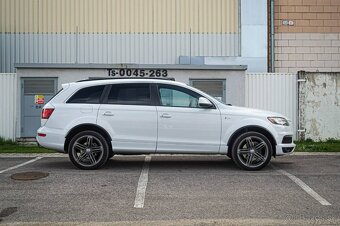 Audi Q7 3.0 Turbo Benzín Quattro 7Miest - 6