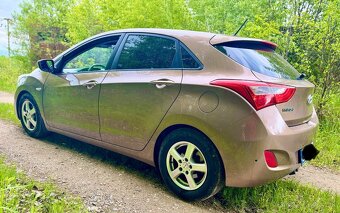 Hyundai i30 1.6 CRDi - 6