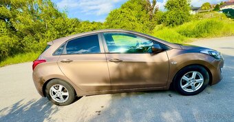 Hyundai i30 1.6 CRDi - 6