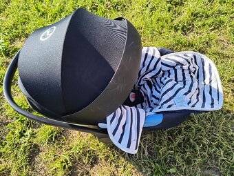 Autosedačka vajíčko Cybex Aton M i-size - 6