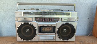 Radiomagnetofon JVC - 6