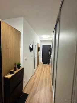 Prenájom bytu s terasou a záhradkou v centre Rohožnîka - 6