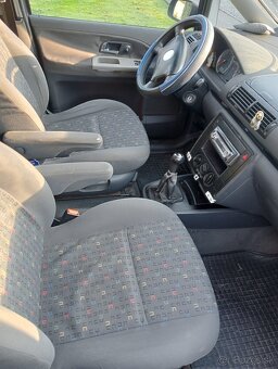 Volkswagen Sharan - 6