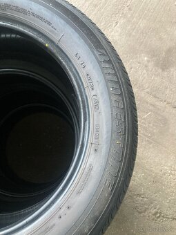 Letné pneu 205/60R16 viem aj prezuť - 6