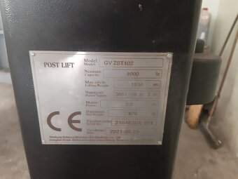 Dvojstlpovy automaticky zdvihak 4T. - 6