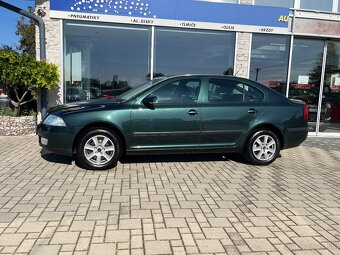 Škoda Octavia Benzín 1.6 FSI - 6
