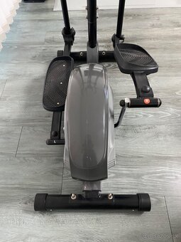 Elipticky trenažér - 6