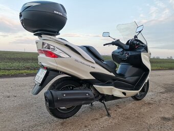 Suzuki Burgman AN 400 - 6