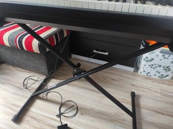 Piano 88-klavesove ROLAND FP-10 - 6