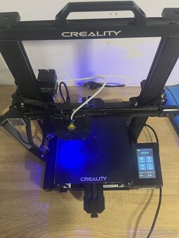 3D tlaciaren creality cr 6 se - 6