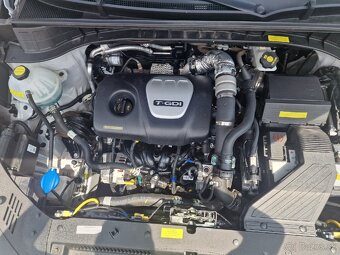 Hyundai Tucson 1.6 benzin - 6