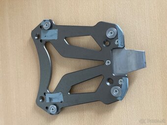 Hlinikovy kufor Suzuki - 6