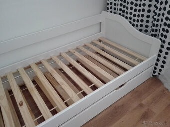 masív - vyťahovacia, vysúvacia posteľ/dvojposteľ - 6