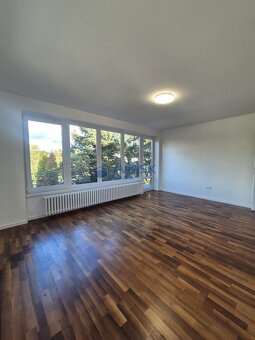 Váš nový prenájom v Pezinku. Ponuka 3-izbového bytu na prená - 6