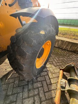 JCB 541-70 Agri Super - 6