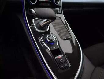 Renault Espace 2019 7miestne - 6