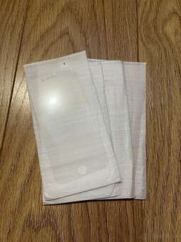 iPhone SE 2020 64GB White - 6